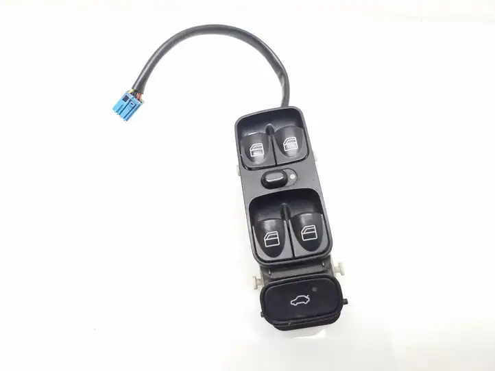 Mercedes-Benz C W203 (2000 - 2007) A2038200110 Блок кнопок стеклоподъемников — фото 1