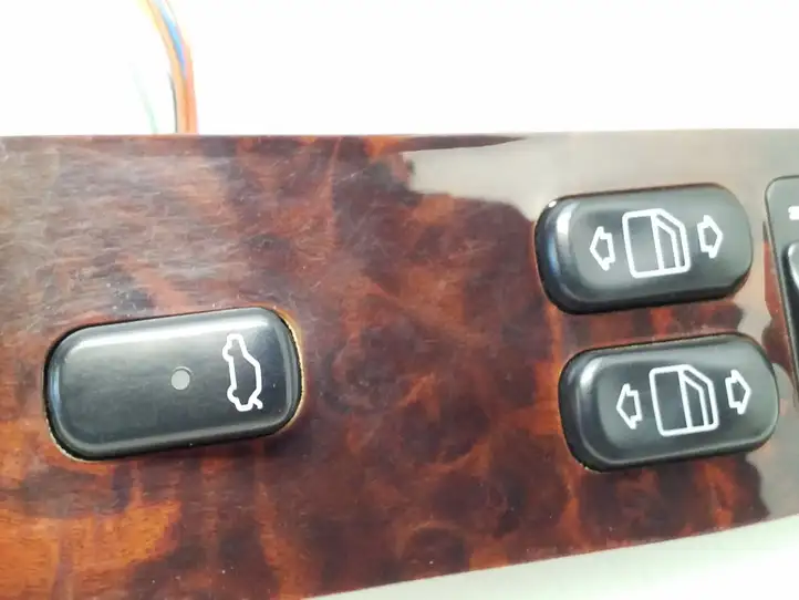 Mercedes-Benz S W220 (1998 - 2006)   Кнопка стеклоподъемников