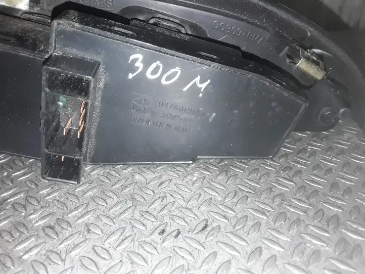Chrysler 300M (1998 - 2004) 04760191AB Кнопка стеклоподъемников — фото 2