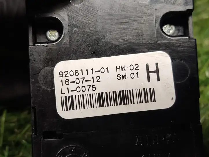 BMW 3 F30 F35 F31 (2012 - 2018) 9208111 Блок кнопок стеклоподъемников — фото 3