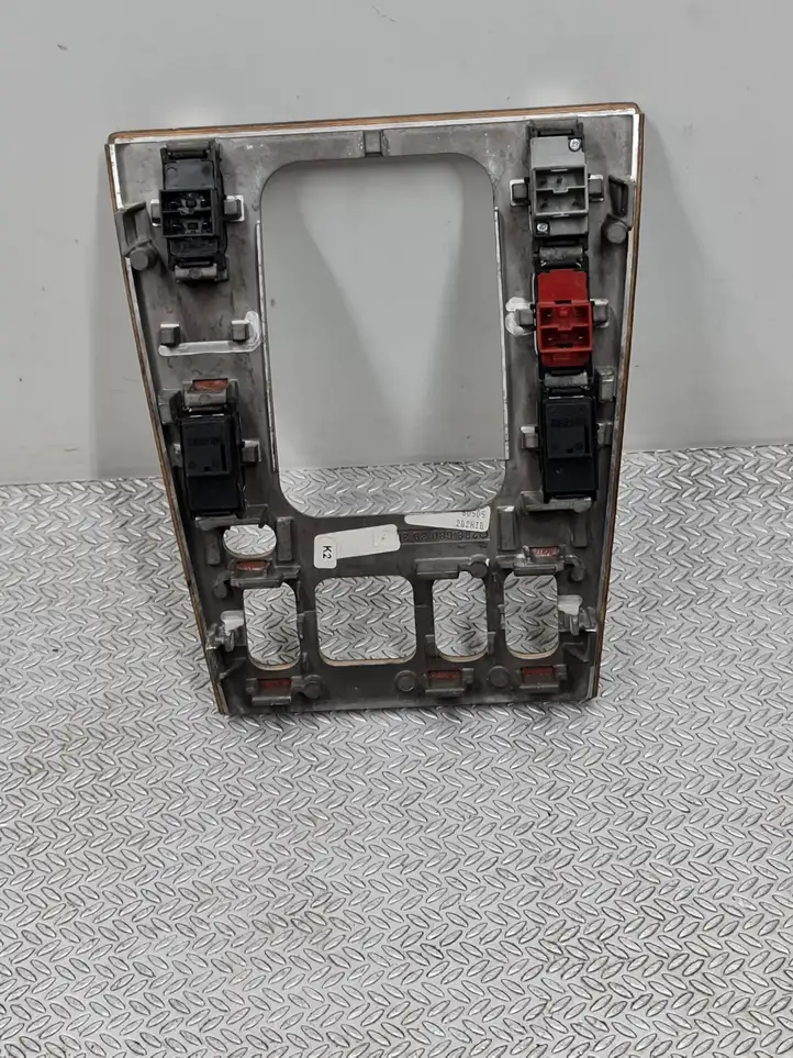 Mercedes-Benz CLK A208 (1997 - 2002) 2086803936 Блок кнопок стеклоподъемников — фото 2