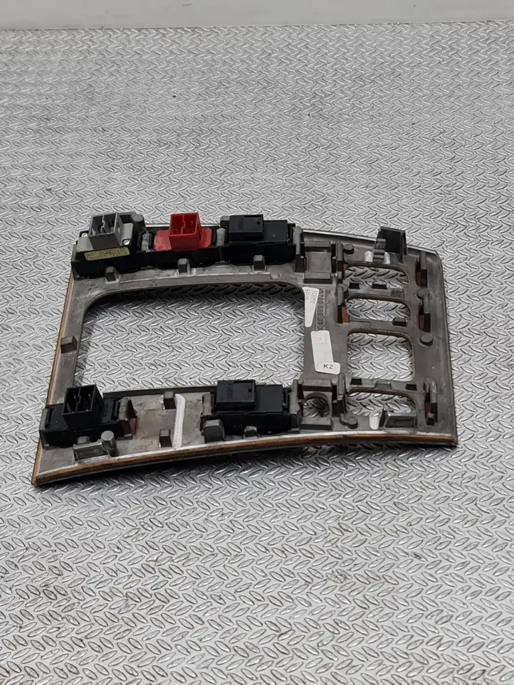 Mercedes-Benz CLK A208 (1997 - 2002) 2086803936 Блок кнопок стеклоподъемников — фото 3