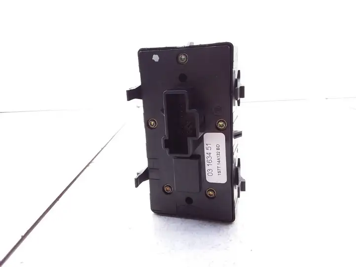 Ford Mondeo Mk III (2000 - 2007) 03163451 Блок кнопок стеклоподъемников — фото 2