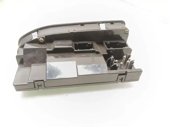 BMW 5 E39 (1996 - 2003) 6904306 Кнопка стеклоподъемников — фото 2