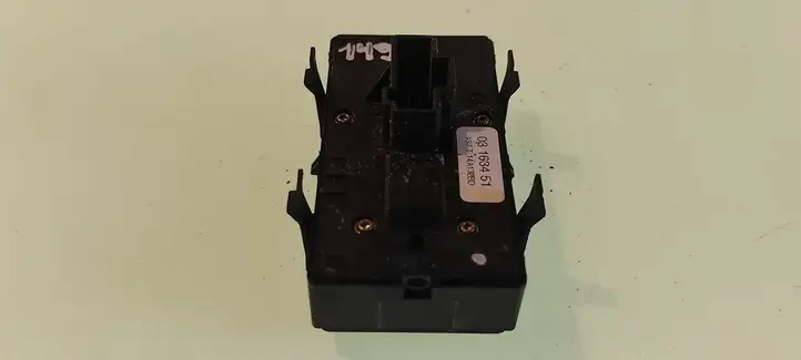 Ford Mondeo Mk III (2000 - 2007) 1S7T14A132BD Кнопка стеклоподъемников — фото 2