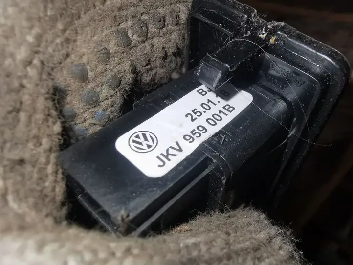 Volkswagen Touran III (2016 - ) JKV959001B Другие включатели / ручки/ переключатели — фото 3