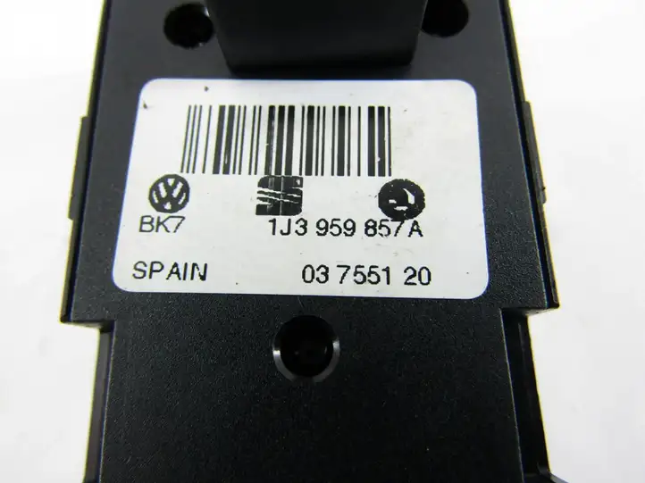 Skoda Fabia Mk1 (6Y) (1999 - 2007) Кнопка стеклоподъемников — фото 5