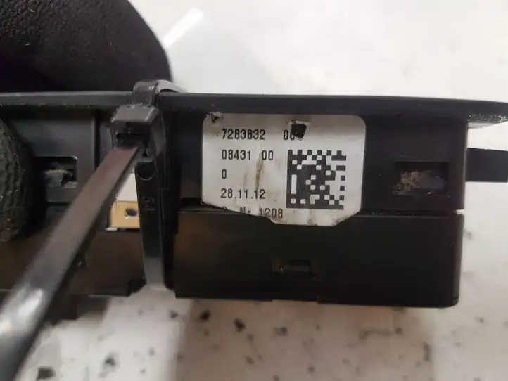 BMW 3 F30 F35 F31 (2012 - 2018) 7283832 Блок кнопок стеклоподъемников — фото 4