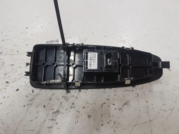 BMW 3 F30 F35 F31 (2012 - 2018) 920810702 Блок кнопок стеклоподъемников — фото 7