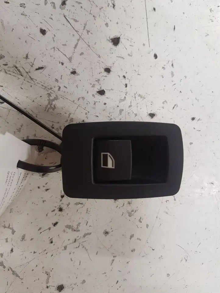 BMW 3 F30 F35 F31 (2012 - 2018) 920810603 Блок кнопок стеклоподъемников — фото 1