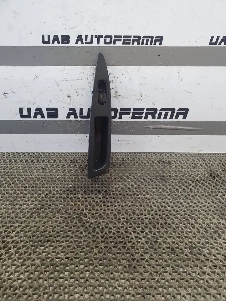 Nissan Qashqai (2013 - 2017) 829614EA0AX Блок кнопок стеклоподъемников — фото 1