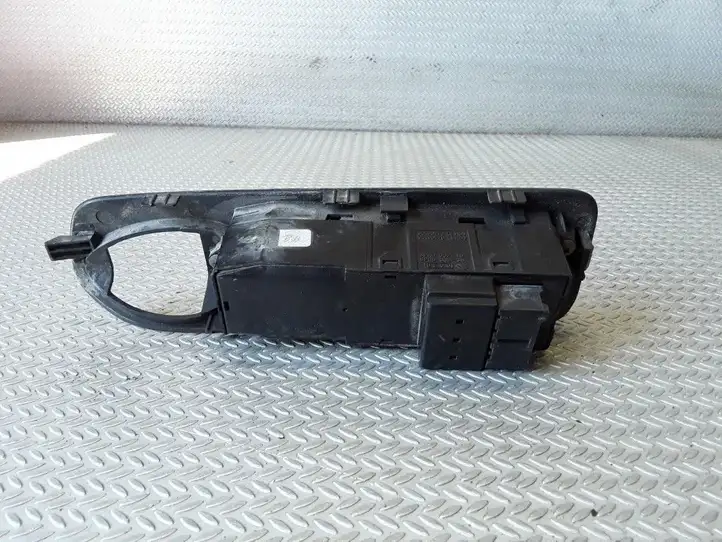 Chevrolet Tacuma (2000 - 2008) 96190773 Кнопка стеклоподъемников — фото 3