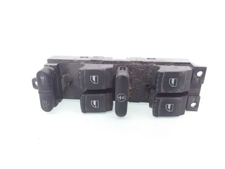 Volkswagen Bora (1998 - 2005) 1J4959857 Кнопка стеклоподъемников — фото 1