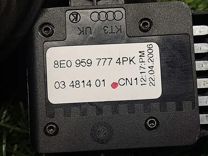 Audi Q7 4L (2005 - 2009) 8E0959777 Управление регулеровки сидений — фото 3
