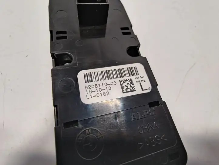 BMW 3 F30 F35 F31 (2012 - 2018) 9208110 Блок кнопок стеклоподъемников — фото 2