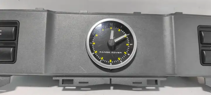 Land Rover Range Rover L322 (2005 - 2009) YFB000092 Часы — фото 4