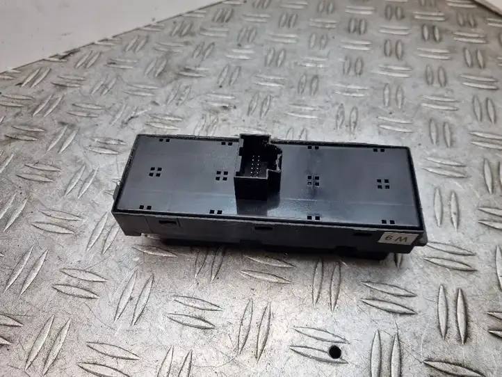 Opel Antara (2011 - 2017) 202007455 Кнопка стеклоподъемников — фото 6