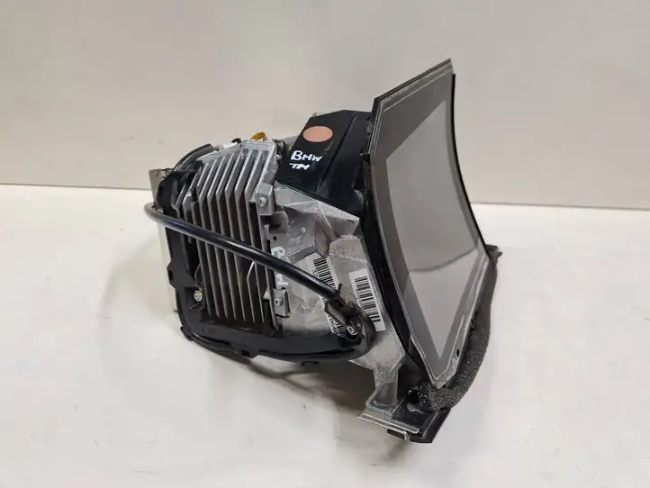 BMW 5 E60 E61 (2004 - 2010)  62309154603 Экран дисплея вверх