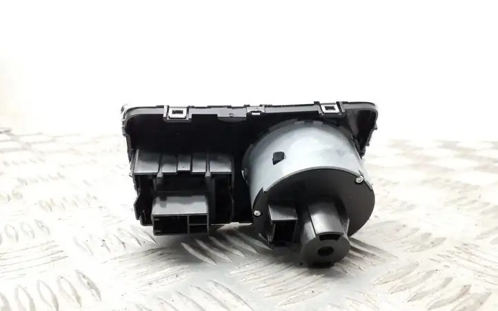Skoda Superb B6 (3T) (2008 - 2015) 3T0941431B Включатель фонарей — фото 2