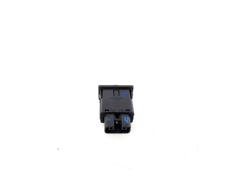 Toyota Corolla E120 E130 (2000 - 2004) 84152-02020 Включатель фонарей — фото 2