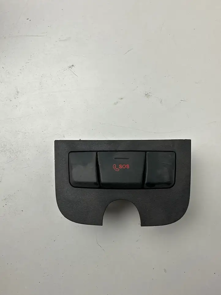 Mercedes-Benz A W176 (2012 - 2018) A1729050051 Другие включатели / ручки/ переключатели — фото 1