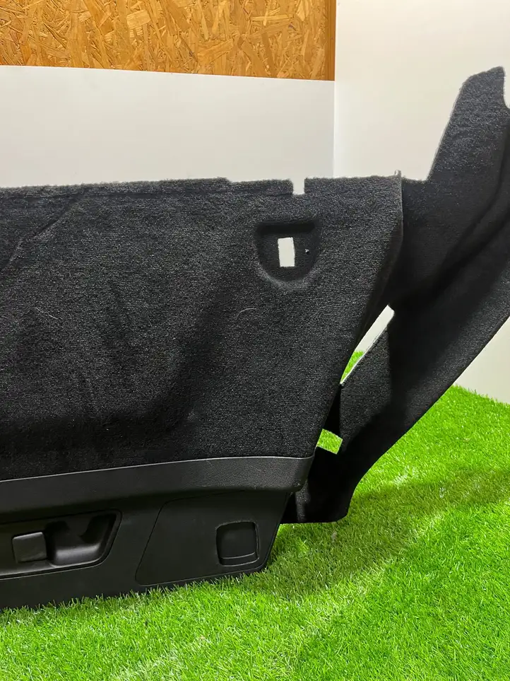 Mercedes-Benz GLE W167 (2019 - ) a1676907812 Боковая обшивка багажника — фото 4