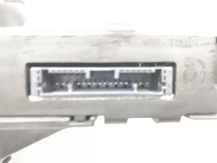 Toyota Yaris (2014 - 2019) 886500D380 Прочие приборы — фото 4