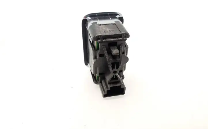Tesla Model X (2015 - 2021) A2049058202 Кнопка стеклоподъемников — фото 3