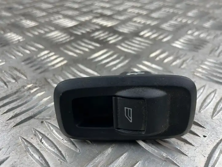 Ford Ecosport (2013 - 2018) CN1514529AB Кнопка стеклоподъемников — фото 4