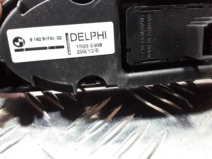 BMW 1 E82 E88 (2007 - 2014) 9162997 Кнопка стеклоподъемников — фото 2