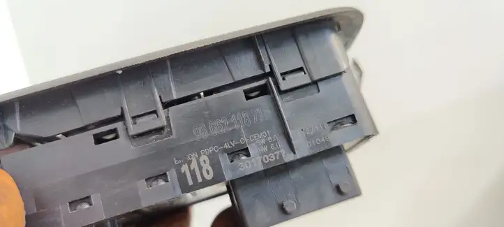 Peugeot 508 (2010 - 2014) 96662118ZD Блок кнопок стеклоподъемников — фото 8