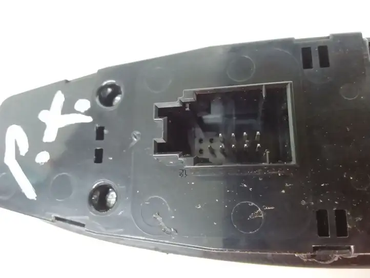 BMW 3 F30 F35 F31 (2012 - 2018) 9208109 Блок кнопок стеклоподъемников — фото 3