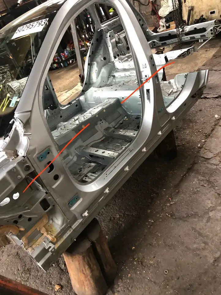 Mercedes-Benz C W206 (2021 - ) Передний порог кузова — фото 1