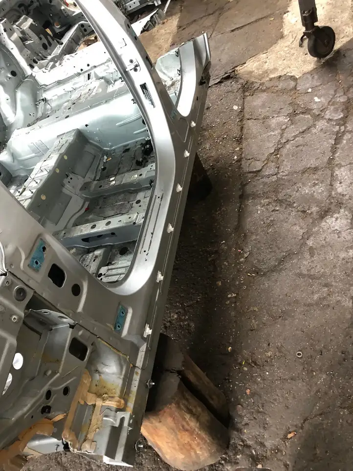 Mercedes-Benz C W206 (2021 - ) Передний порог кузова — фото 3