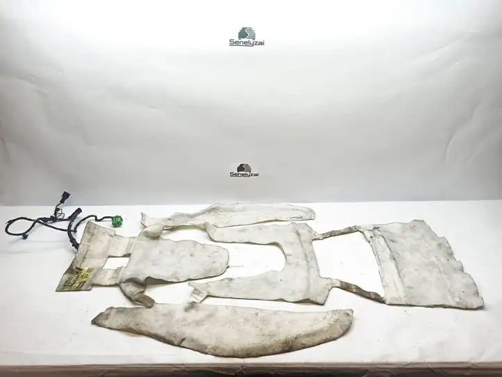 Audi A4 (2007 - 2011)  8K0963555 Нагревательный элемент сиденья