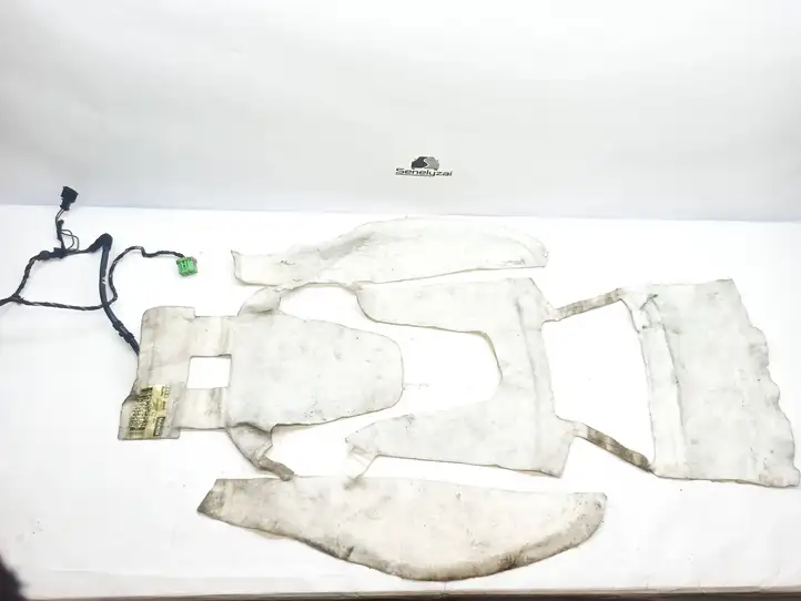 Audi A4 (2007 - 2011)  8K0963555 Нагревательный элемент сиденья