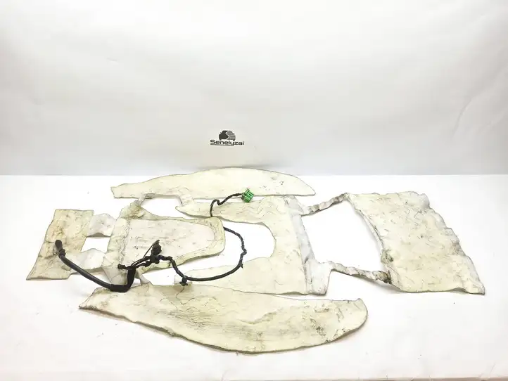 Audi A4 (2007 - 2011)  8K0963555 Нагревательный элемент сиденья