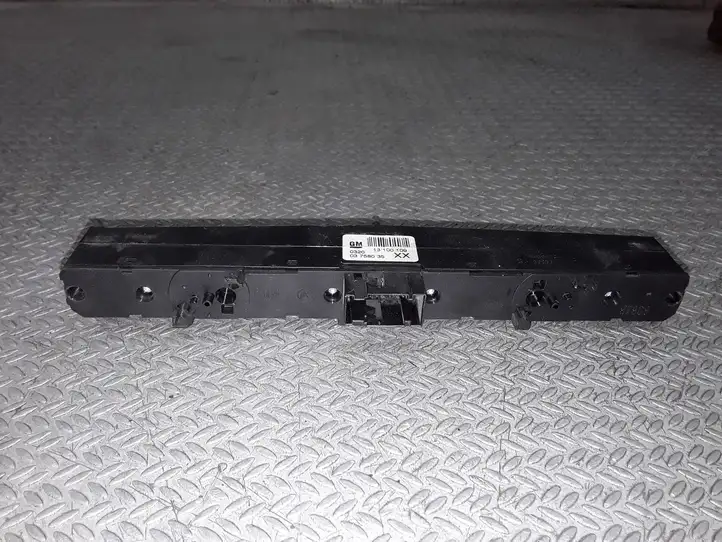 Opel Astra H (2004 - 2009) 13100109 Включатель аварийных фонарей — фото 2