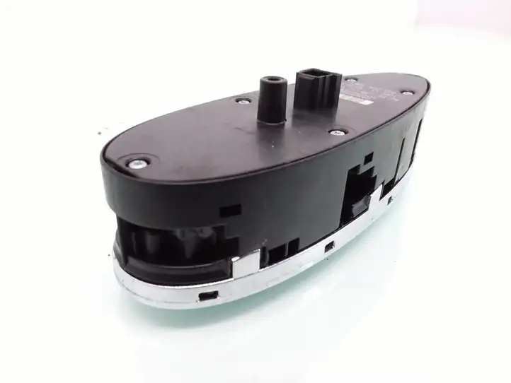 Mercedes-Benz E W211 (2002 - 2009) A2118213679 Кнопка стеклоподъемников — фото 3