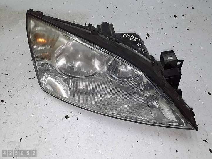 Ford Mondeo Mk III (2000 - 2007)  1S7113005AL Передняя фара