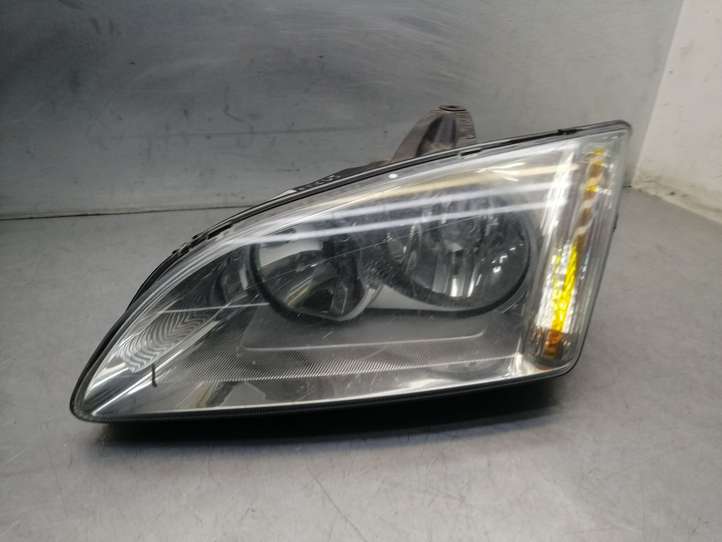 Ford Focus (2005 - 2008)  4M5113W030AD Передняя фара