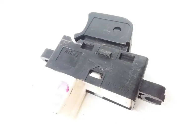 Subaru Forester SH (2008 - 2013) 89307 Кнопка стеклоподъемников — фото 2