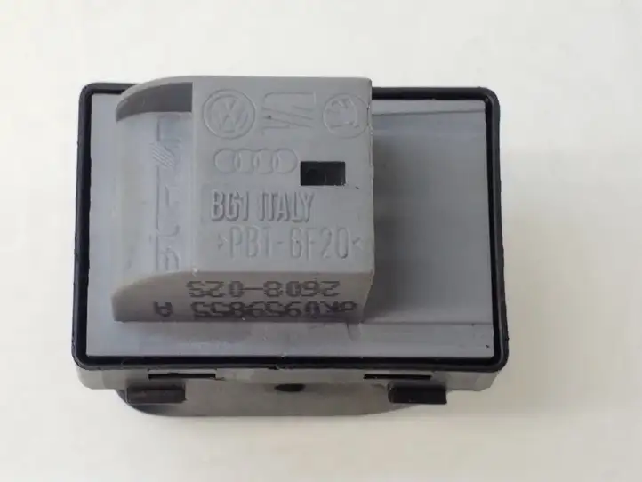 Audi A4 S4 B8 8K (2007 - 2011) 8K0959855A Кнопка стеклоподъемников — фото 5