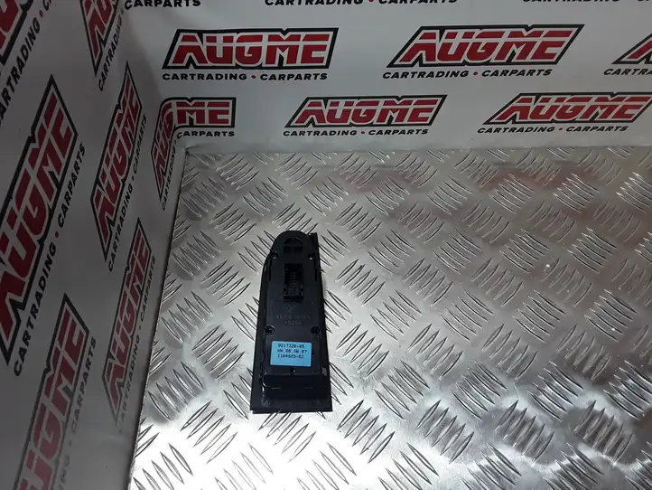 BMW 3 E90 E91 (2005 - 2012) 9217326 Кнопка стеклоподъемников — фото 5