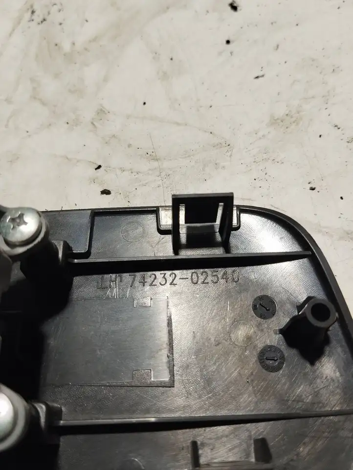 Toyota Auris 150 (2006 - 2012) 7423202540 Блок кнопок стеклоподъемников — фото 4