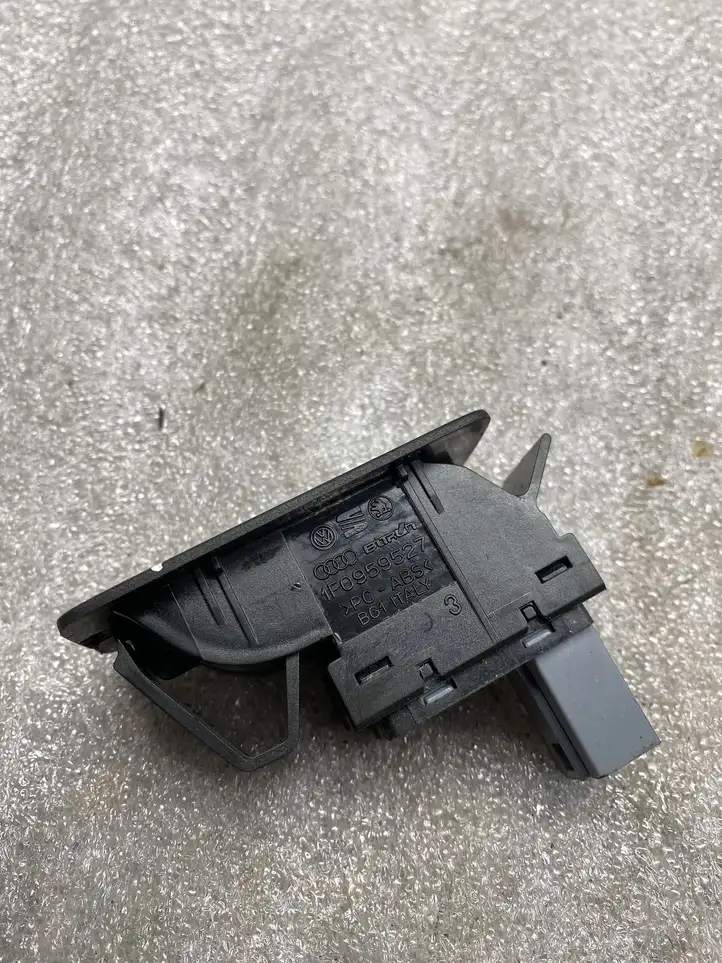 Volkswagen Touran I (2003 - 2010) 1F0959527 Блок кнопок стеклоподъемников — фото 2