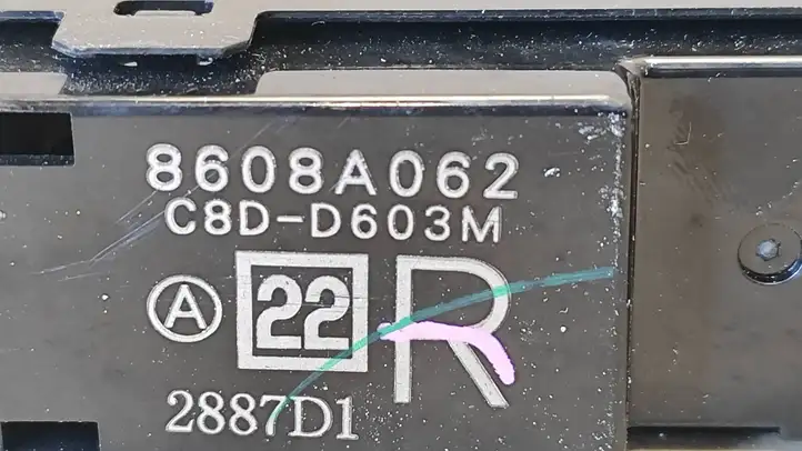 Citroen C-Crosser (2007 - 2013) 8608A062 Кнопка стеклоподъемников — фото 3