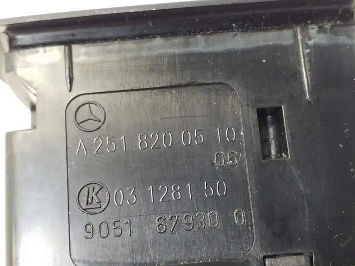 Mercedes-Benz GL X164 (2006 - 2012) A2518200510 Блок кнопок стеклоподъемников — фото 2