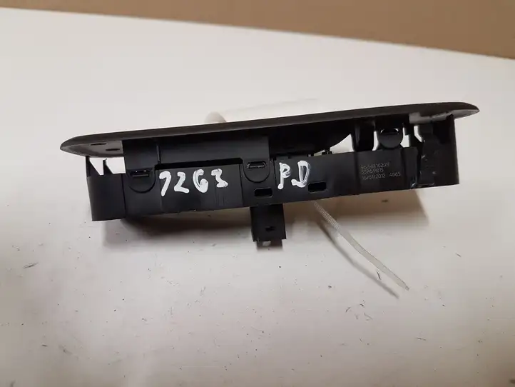 Citroen C5 (2008 - 2017) 96661102XT Кнопка стеклоподъемников — фото 5