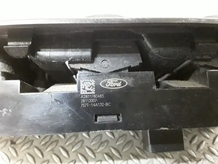 Ford Mondeo MK IV (2007 - 2014) 7S7T14A132BC Блок кнопок стеклоподъемников — фото 2